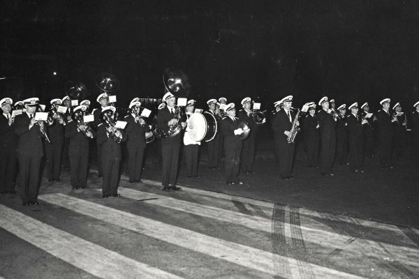 1958-eerste-tokiovl2C1D36A8-5B6B-2FCB-E301-0A45EB2E84D5.jpg